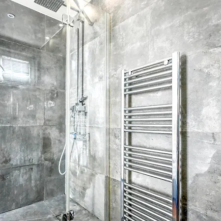 Apartamento Le Moderne - Proche Paris - 18mc Asnières